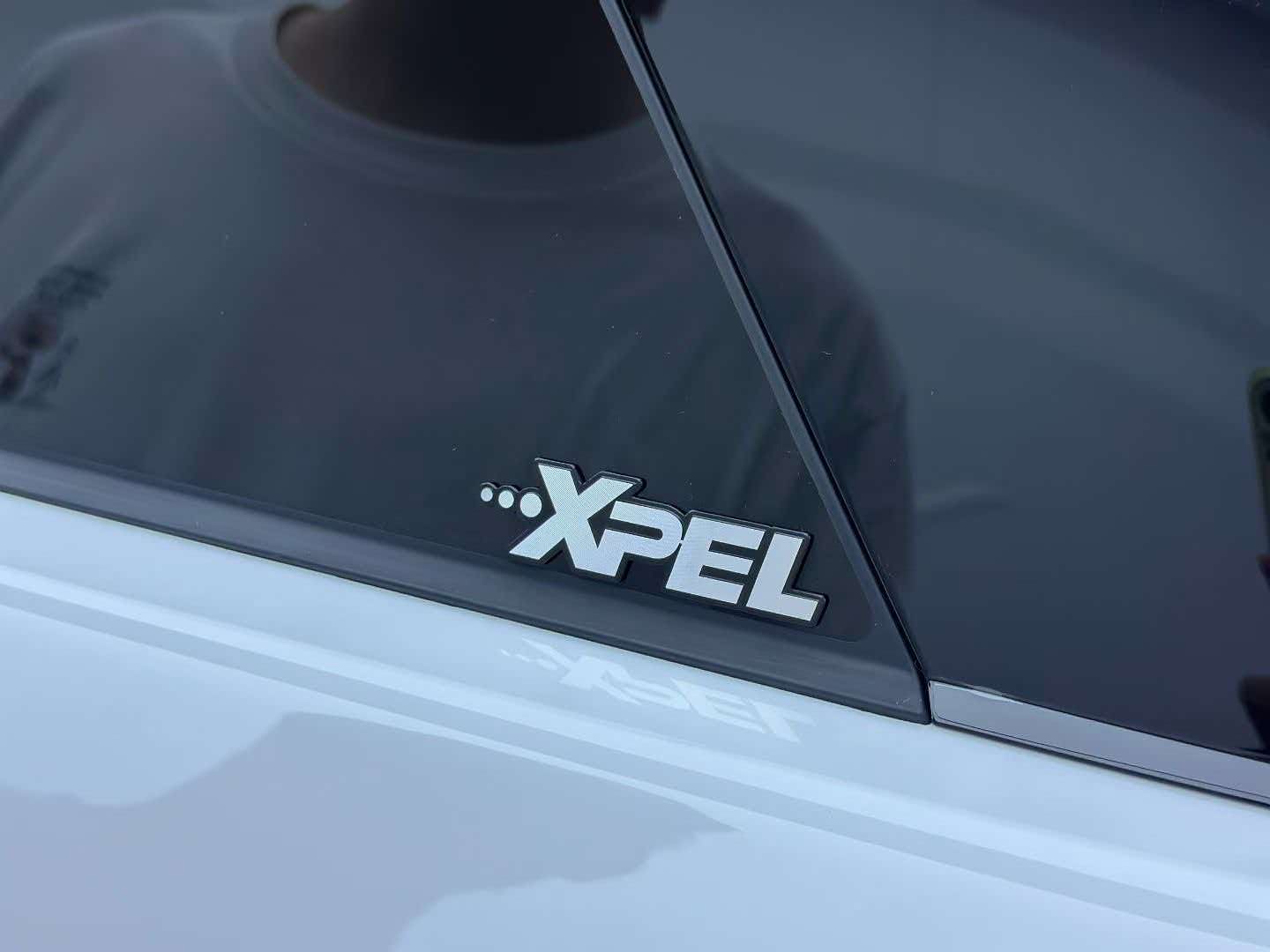 es