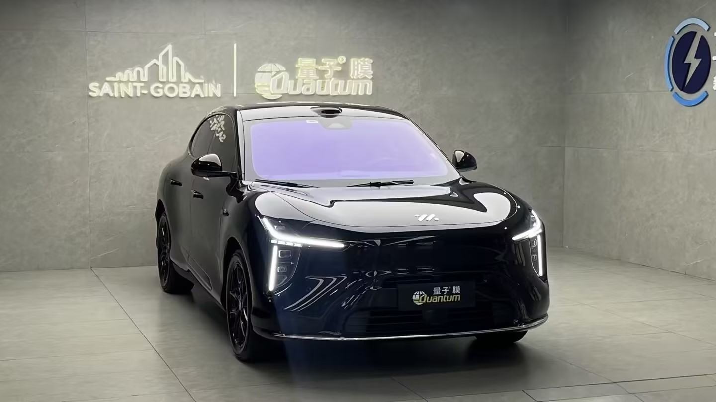 智己LS6